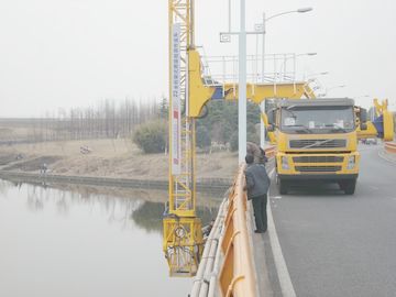 High Efficiency 22m Bridge access equipment Inspection Truck  With Hydrostatic Drive VOLVO 8x4